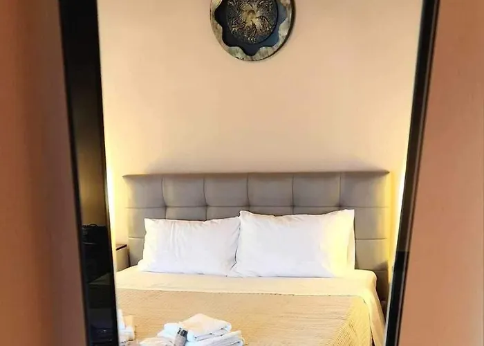 Seascape Elegant Apartment *